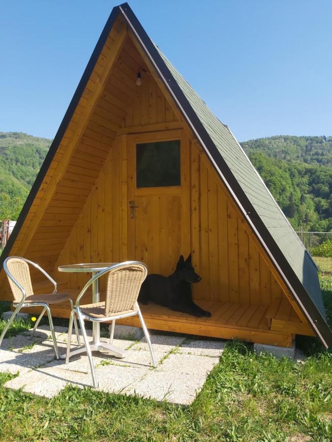 Glamping Hiske Petrin Hotel Tolmin Bagian luar foto