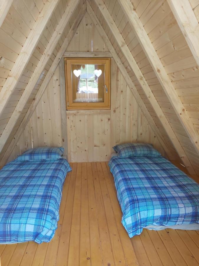 Glamping Hiske Petrin Hotel Tolmin Bagian luar foto