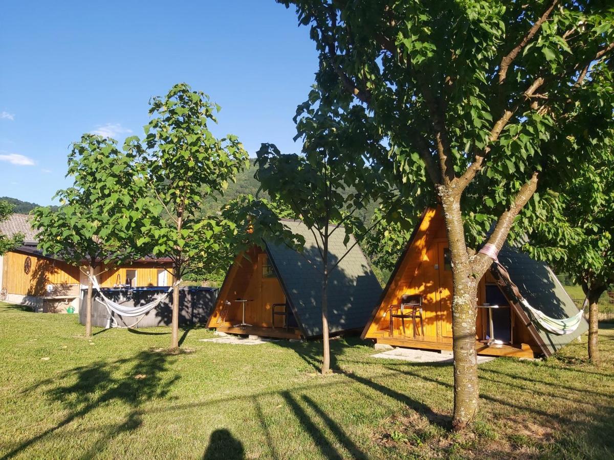 Glamping Hiske Petrin Hotel Tolmin Bagian luar foto